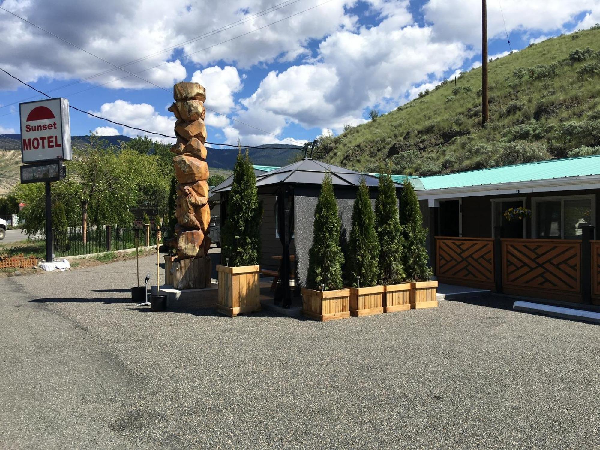 Sunset Motel Cache Creek Buitenkant foto