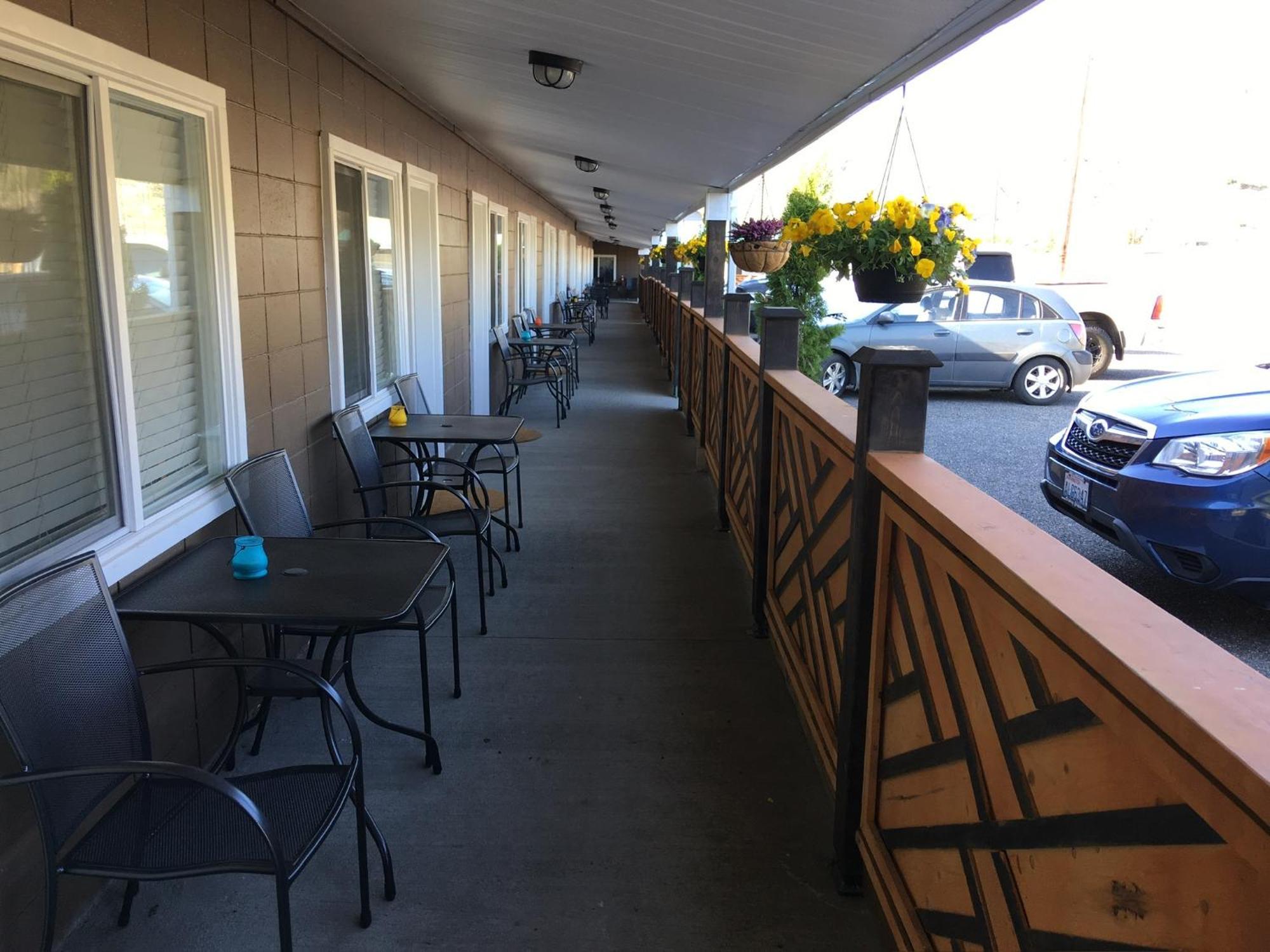 Sunset Motel Cache Creek Buitenkant foto