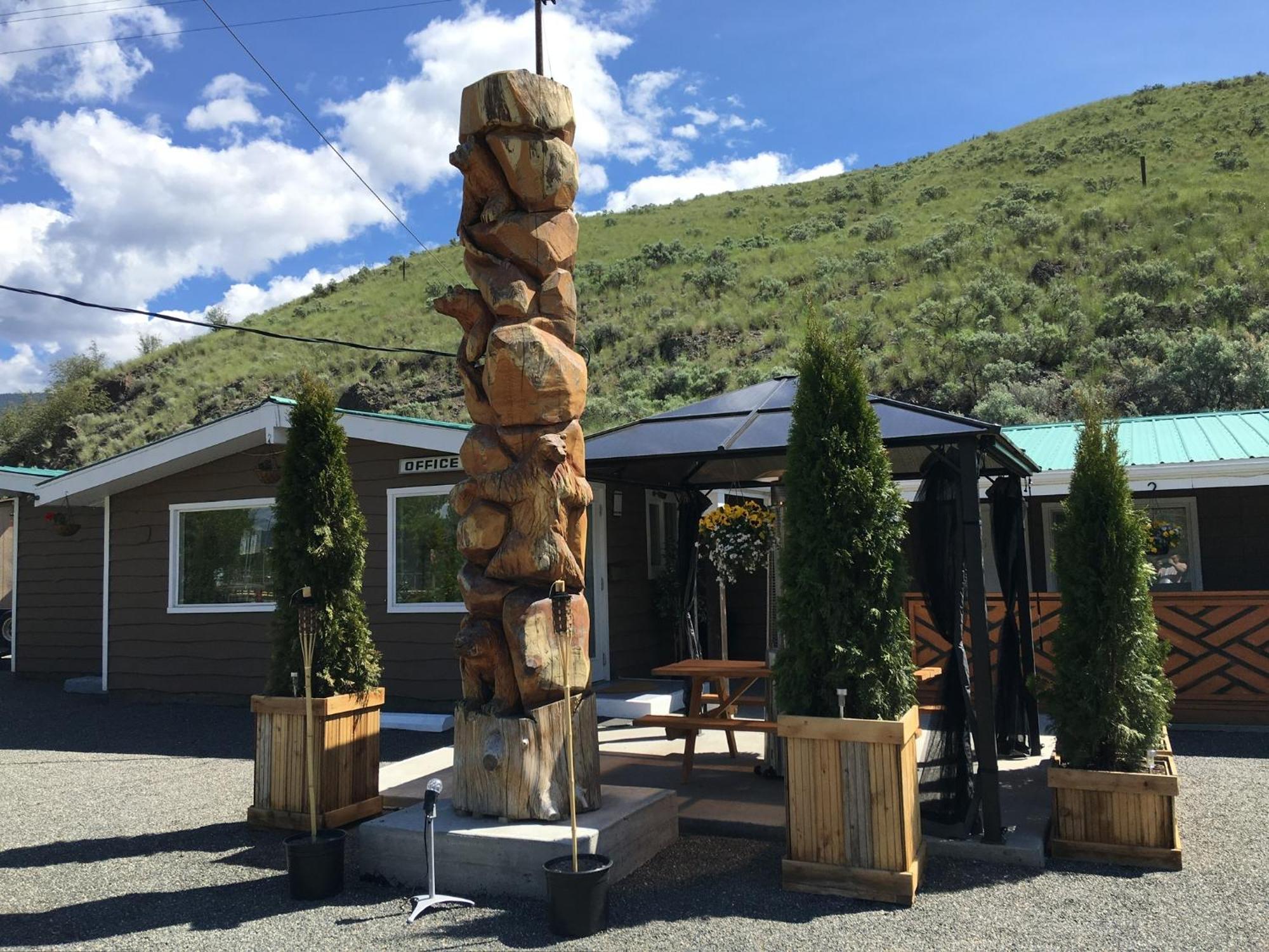 Sunset Motel Cache Creek Buitenkant foto